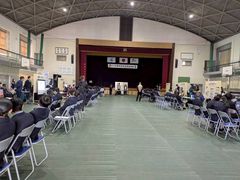 5A8231D9-6977-4C68-B0CF-FD34A72AEB0B